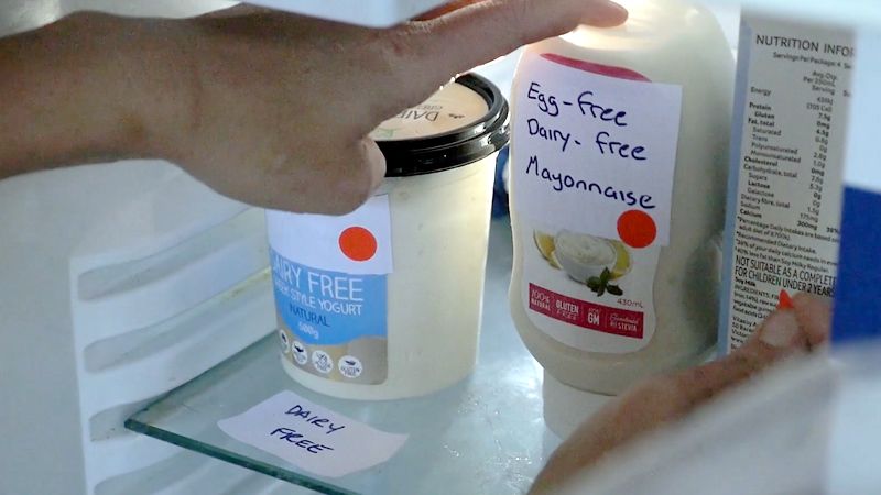 Label foods with a coloured sticker